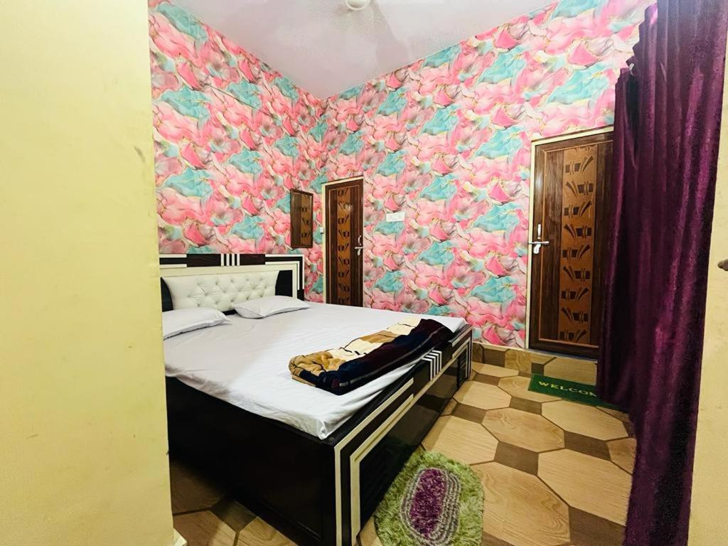 Maa Gauri Paying Guest House Váránasí Exteriér fotografie